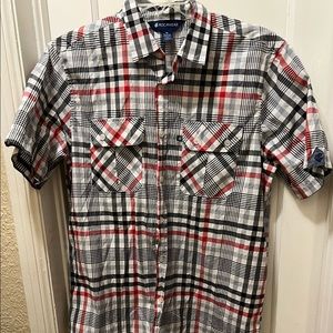 Rocawear Mens Short Sleeve Collared Multicolor Button Front Shirt Size M